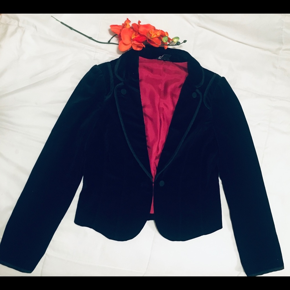 White House Black Market jacket. Size 8